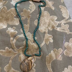 Chic Turquoise Beaded Necklace with Stone Pendant